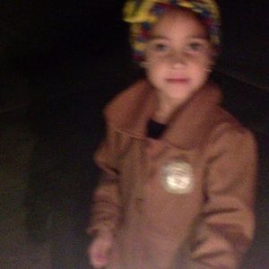 Meet your Posher, Leonor